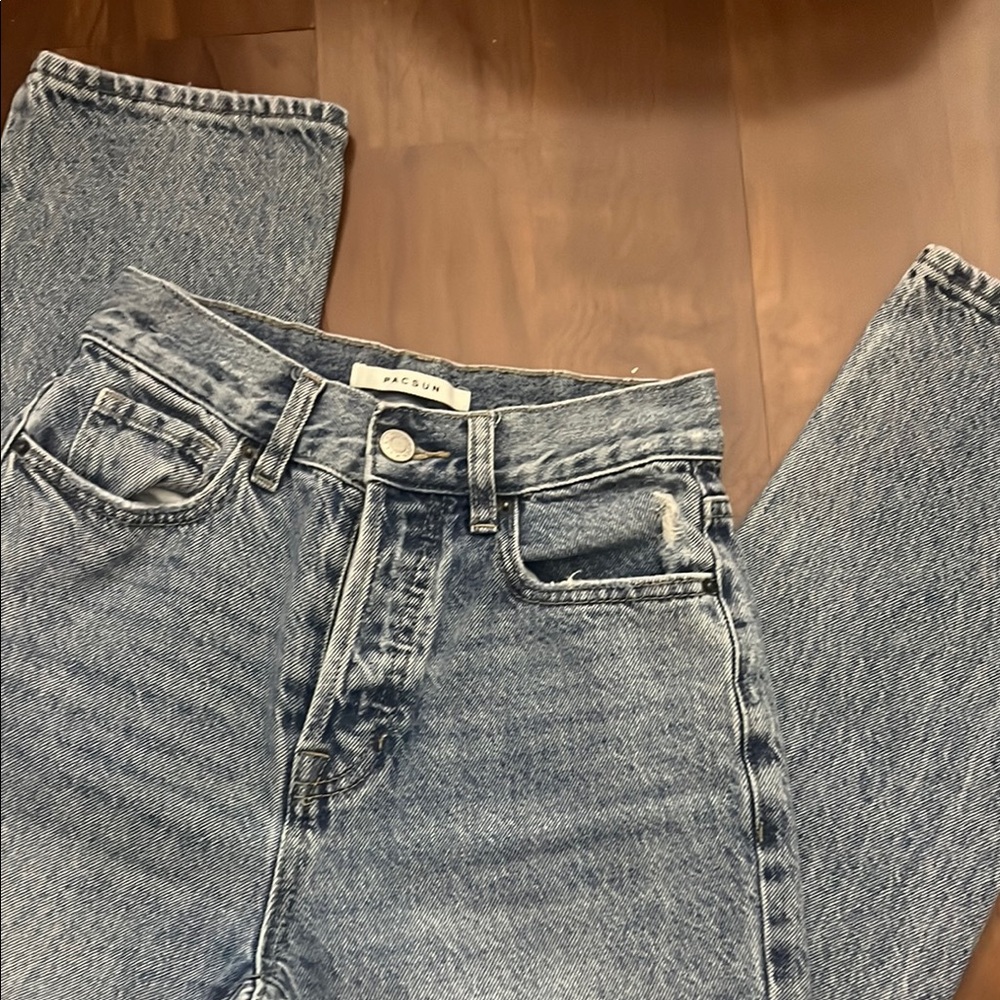 Pacsun women's straight leg Blue Jeans